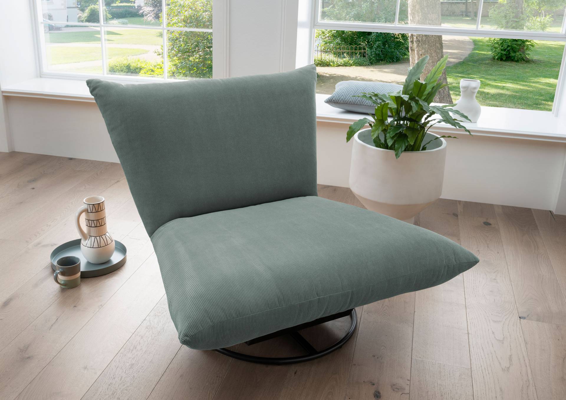 INOSIGN Drehsessel »Cremona«, 360° drehbar mit Metallfuss INOSIGN Drehsessel »Cremona«, 360° drehbar mit Metallfuss von INOSIGN