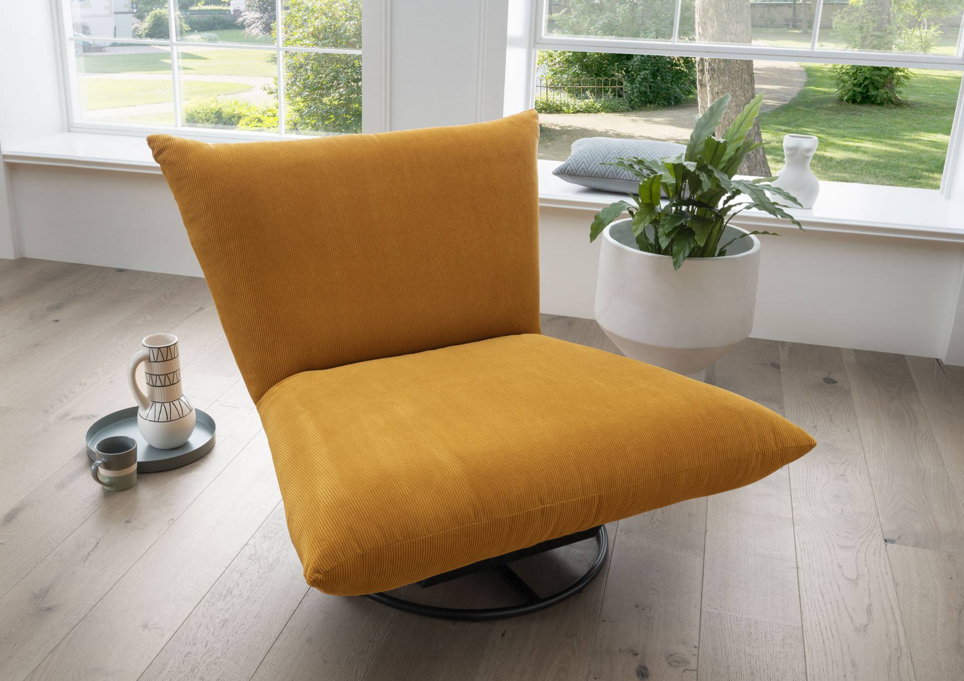 INOSIGN Drehsessel »Cremona«, 360° drehbar mit Metallfuss INOSIGN Drehsessel »Cremona«, 360° drehbar mit Metallfuss von INOSIGN