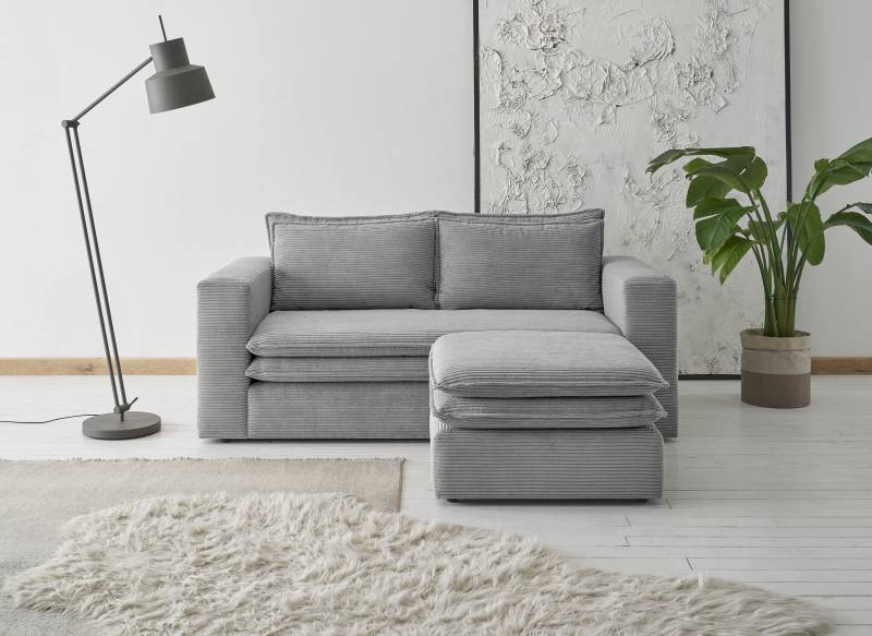 Places of Style Sitzgruppe »PIAGGE«, (2 tlg.), 2-Sitzer-Sofa und Hocker klein im Set von PLACES OF STYLE