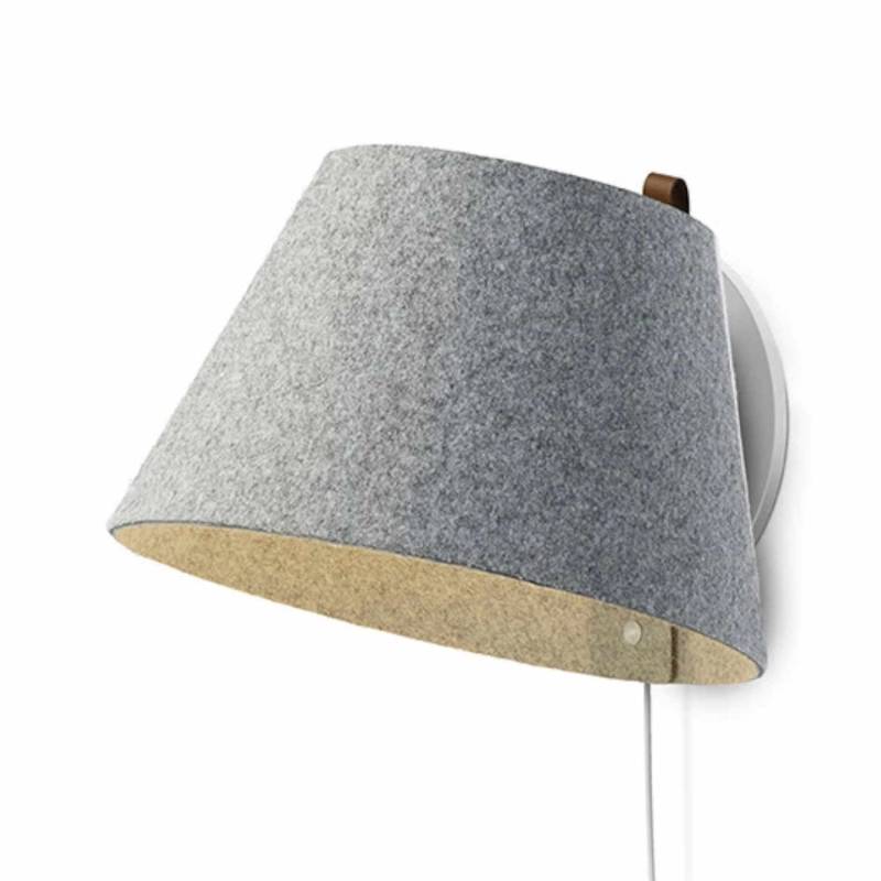 Lana Wall Small Wandleuchte, Farbe stone-grey von Pablo Design