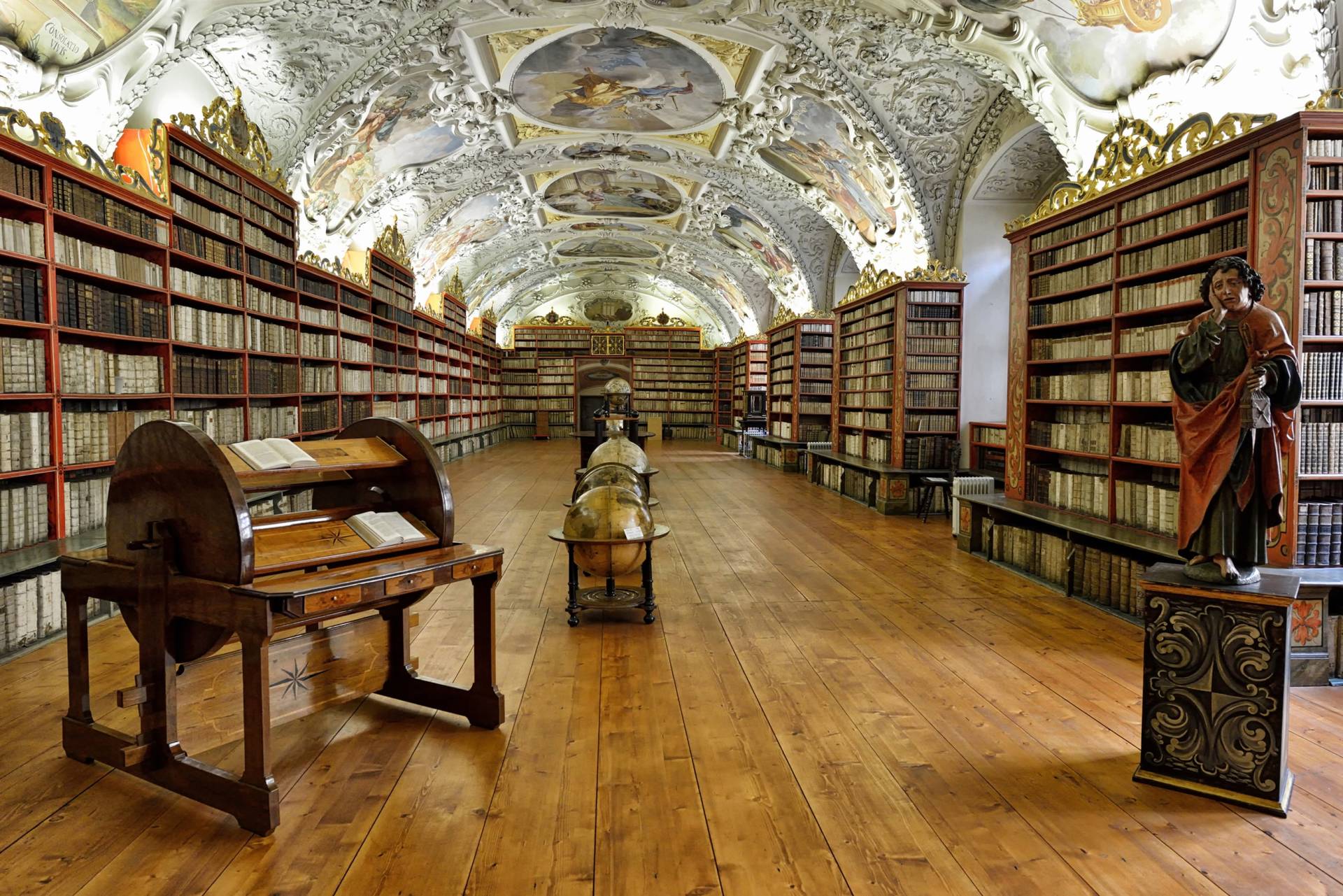 Papermoon Fototapete »ARCHITEKTUR-BIBLIOTHEK VON STRAHOV KLOSTER JAHR 1143« von Papermoon