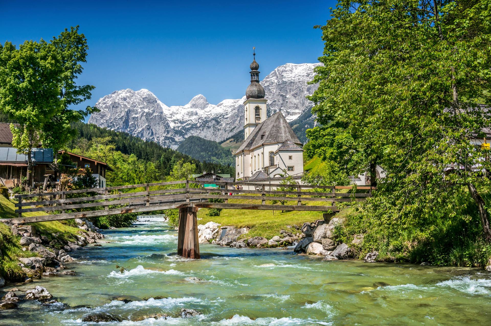 Papermoon Fototapete »Bavarian Alps« von Papermoon