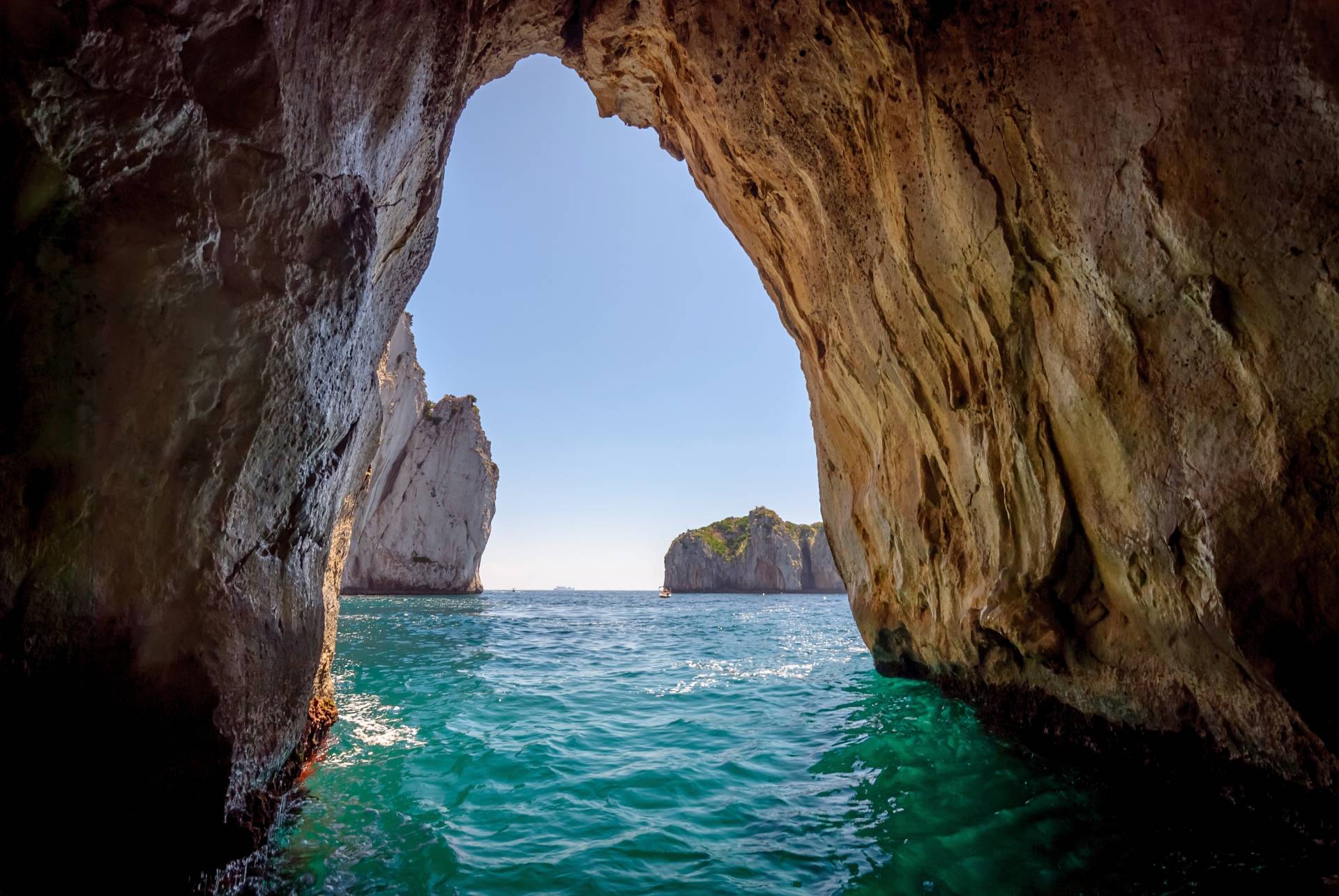 Papermoon Fototapete »Blue Grotto in Capri island« von Papermoon