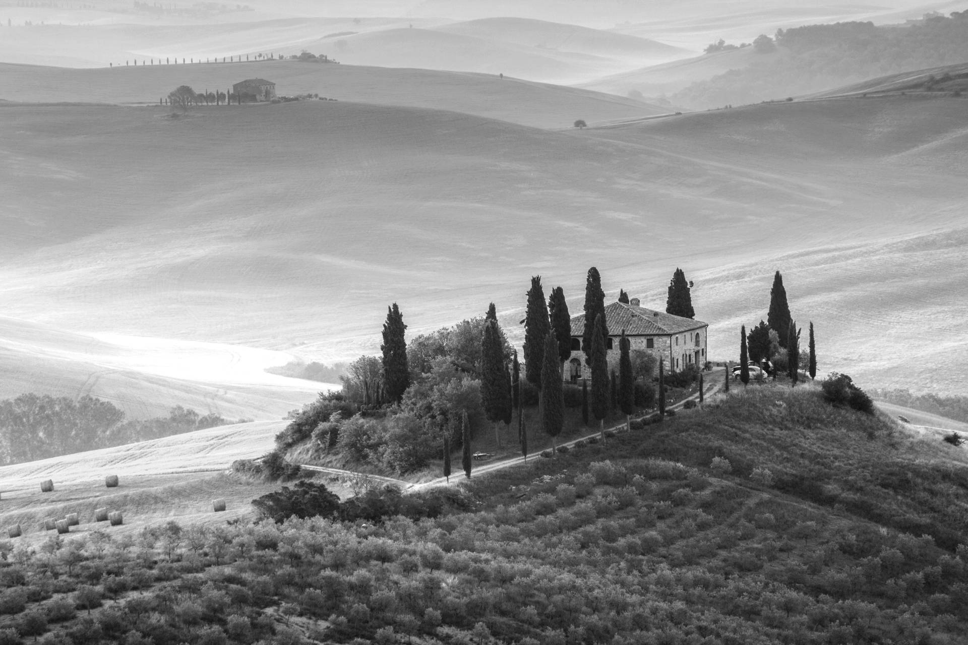 Papermoon Fototapete »Italien Landschaft Schwarz & Weiss« von Papermoon