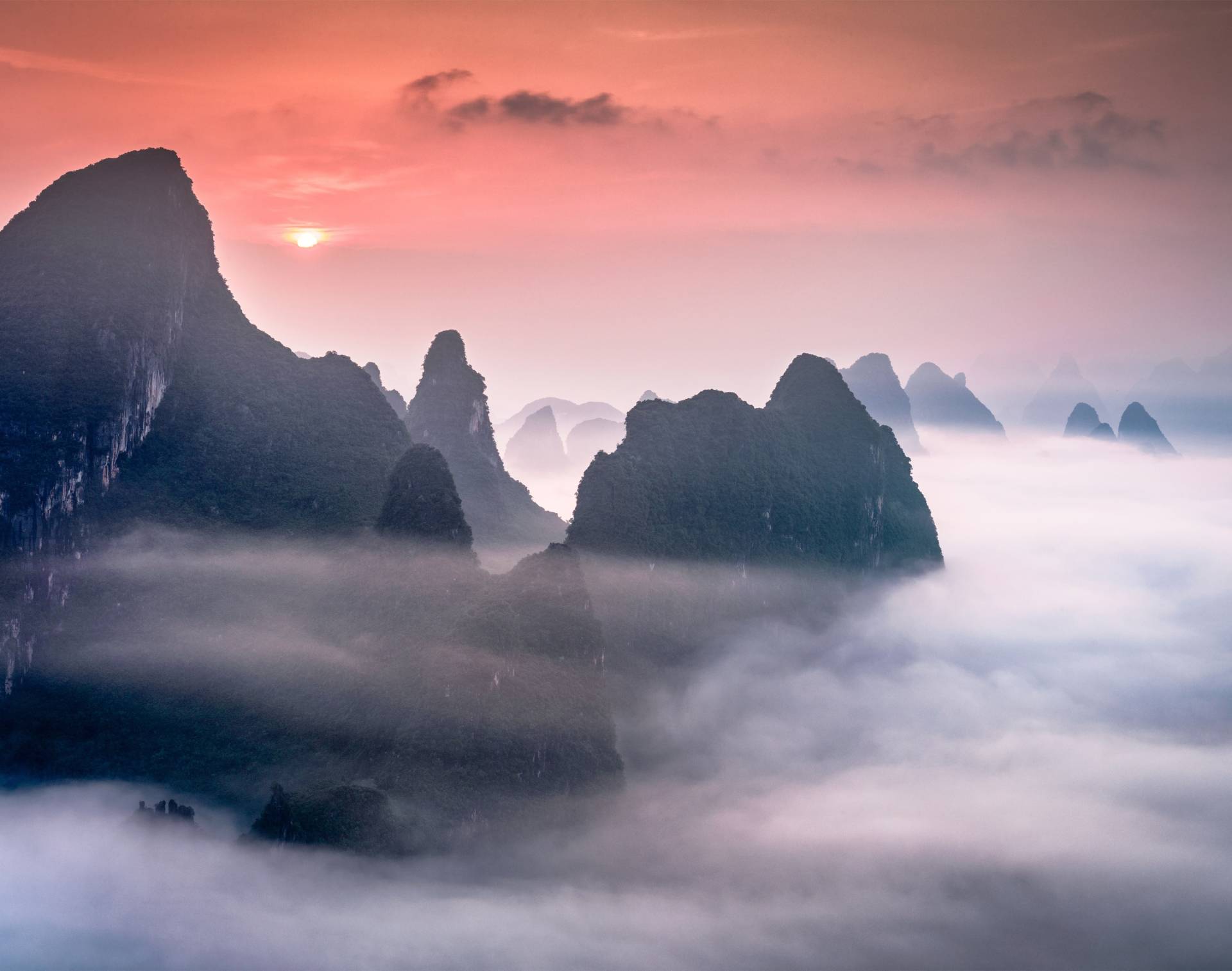 Papermoon Fototapete »Karst Mountains in Guilin China« von Papermoon