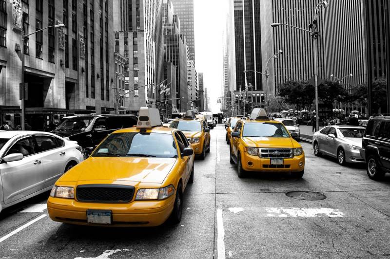 Papermoon Fototapete »New Yorker Taxis« von Papermoon