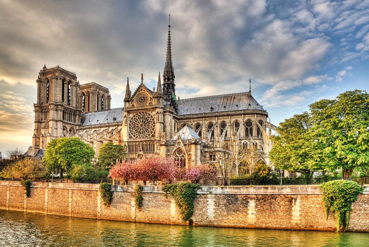 Papermoon Fototapete »Notre Dame de Paris« von Papermoon