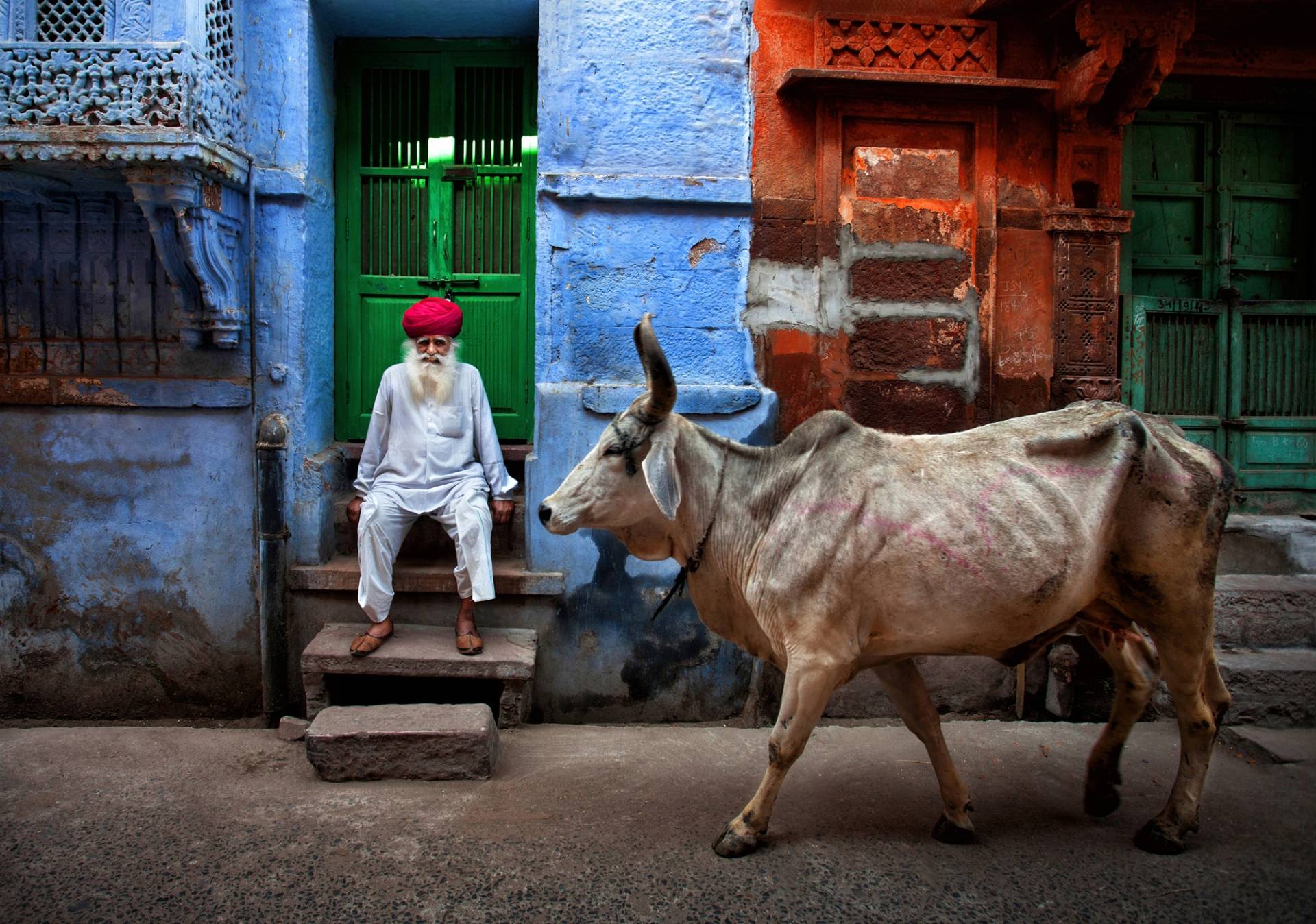 Papermoon Fototapete »Photo-Art FADHEL ALMUTAGHAWI, INDIEN« von Papermoon