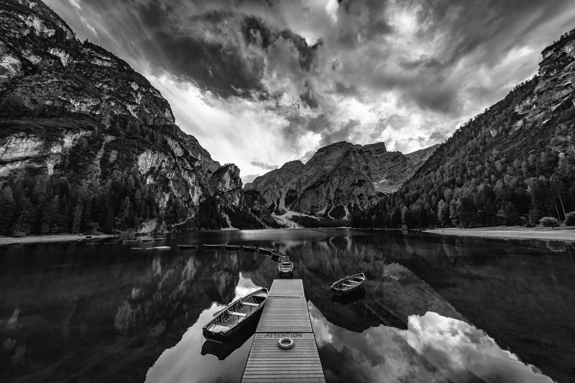 Papermoon Fototapete »Photo-Art MARCO TAGLIARINO, BRAIES 'GRAUSTUFEN'« von Papermoon