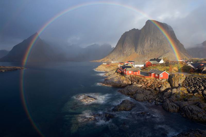 Papermoon Fototapete »Photo-Art NICOLAS SCHNEIDER, IM REGENBOGEN« von Papermoon