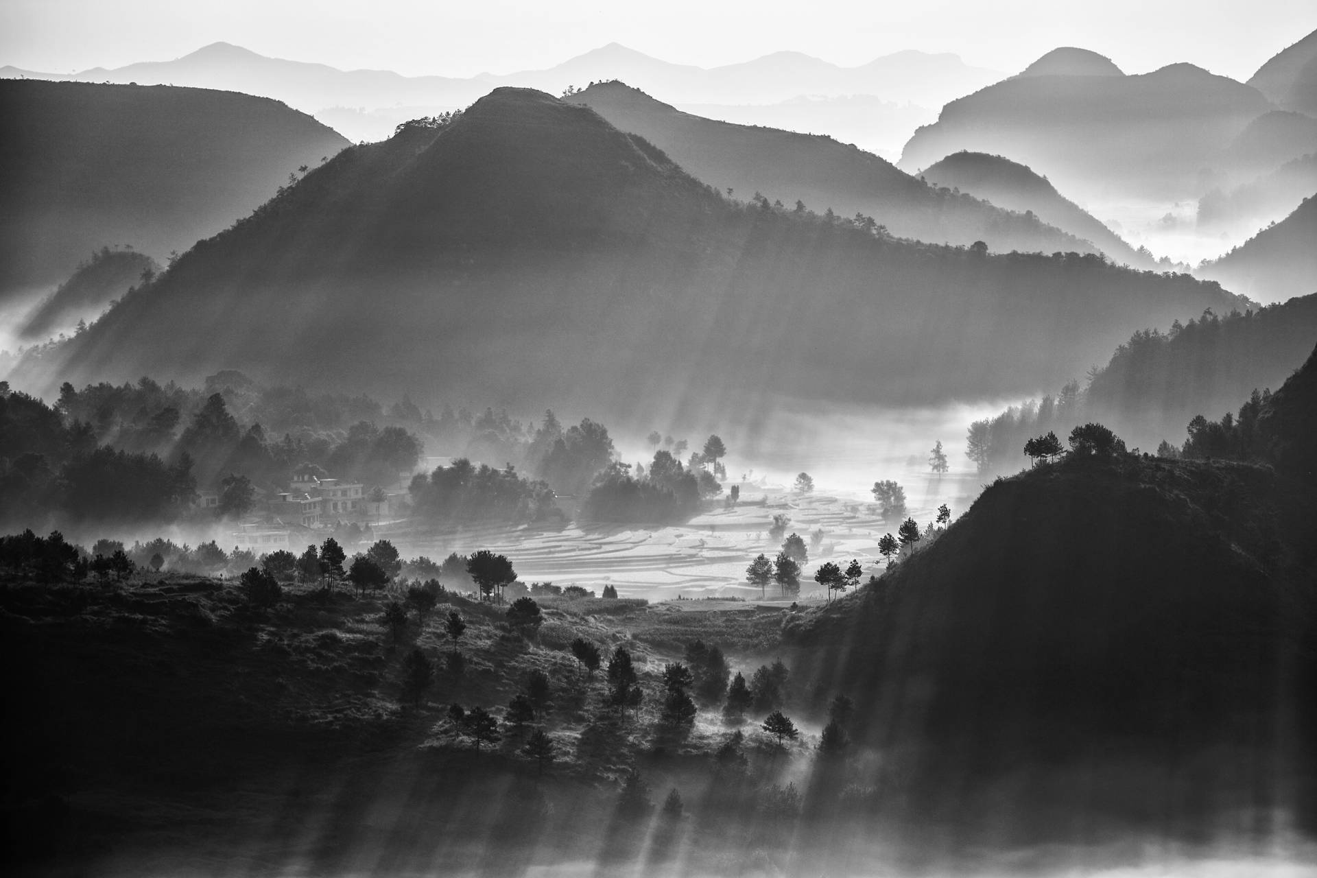 Papermoon Fototapete »Photo-Art ZHOU CHENGZHOU, NEBLIGES MEER VON WOLKEN« von Papermoon