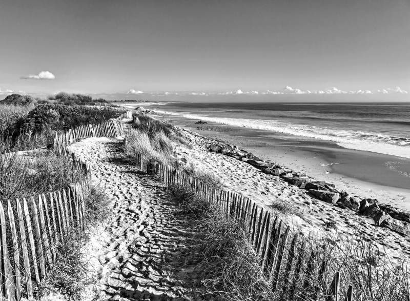 Papermoon Fototapete »Strand Schwarz & Weiss« von Papermoon