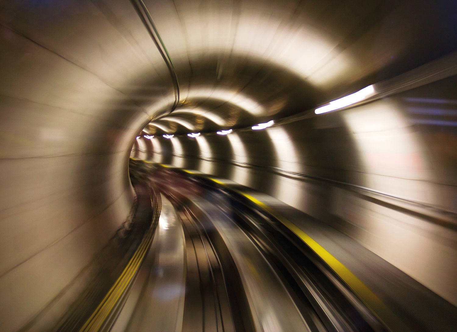 Papermoon Fototapete »Underground Tunnel« von Papermoon