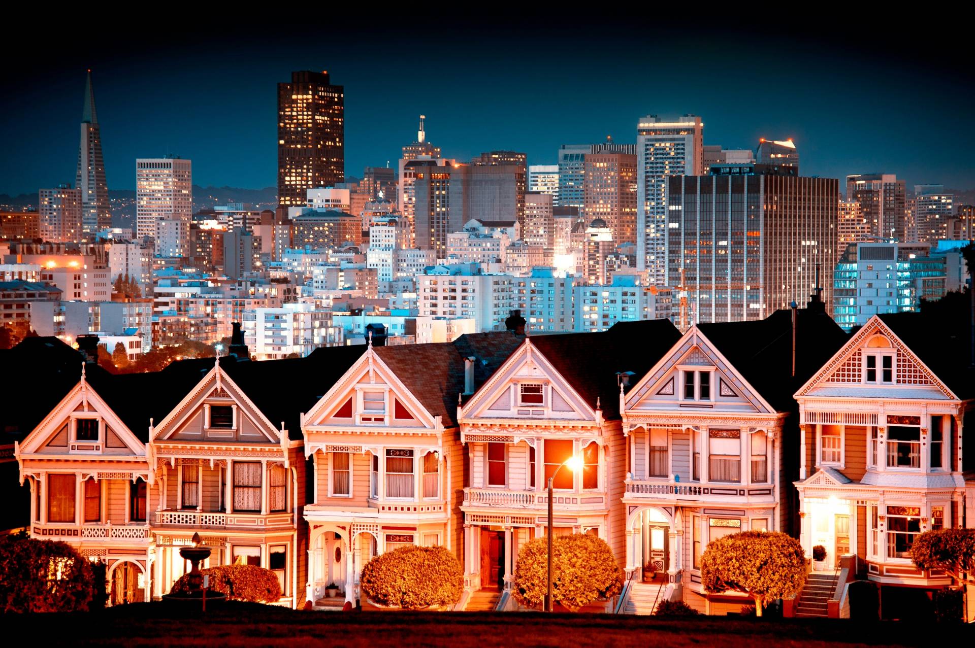 Papermoon Fototapete »Urban Landscape in San Francisco« von Papermoon