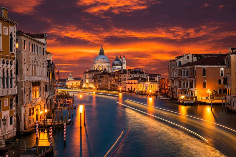 Papermoon Fototapete »VENEDIG-CANAL GRANDE BASILICA SANTA MARIA DELLA SALUTE« von Papermoon