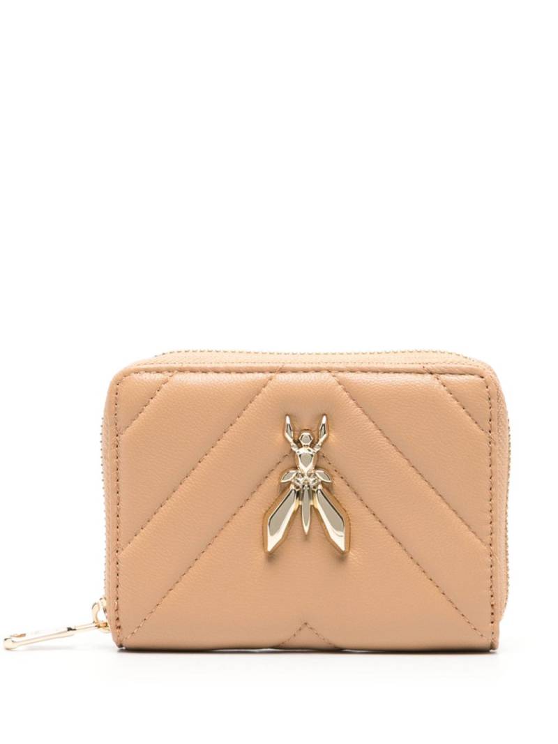 Patrizia Pepe logo-plaque leather wallet - Neutrals von Patrizia Pepe