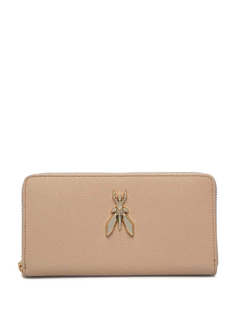 Patrizia Pepe logo plaque wallet - Neutrals von Patrizia Pepe