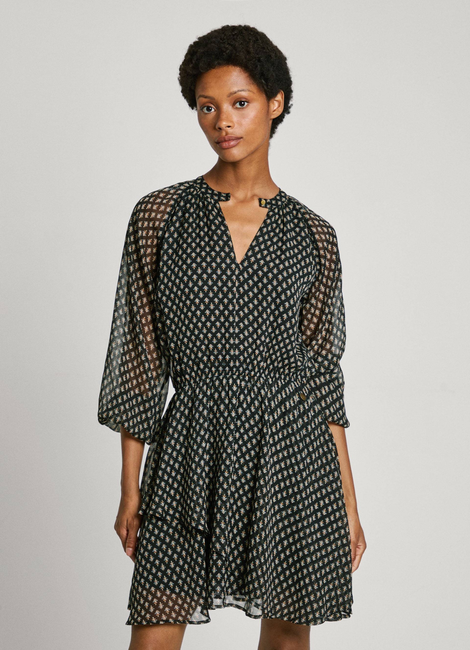 Pepe Jeans Druckkleid »SALINA«, mit langen, halbtransparenten Ärmeln Pepe Jeans Druckkleid »SALINA«, mit langen, halbtransparenten Ärmeln von Pepe Jeans