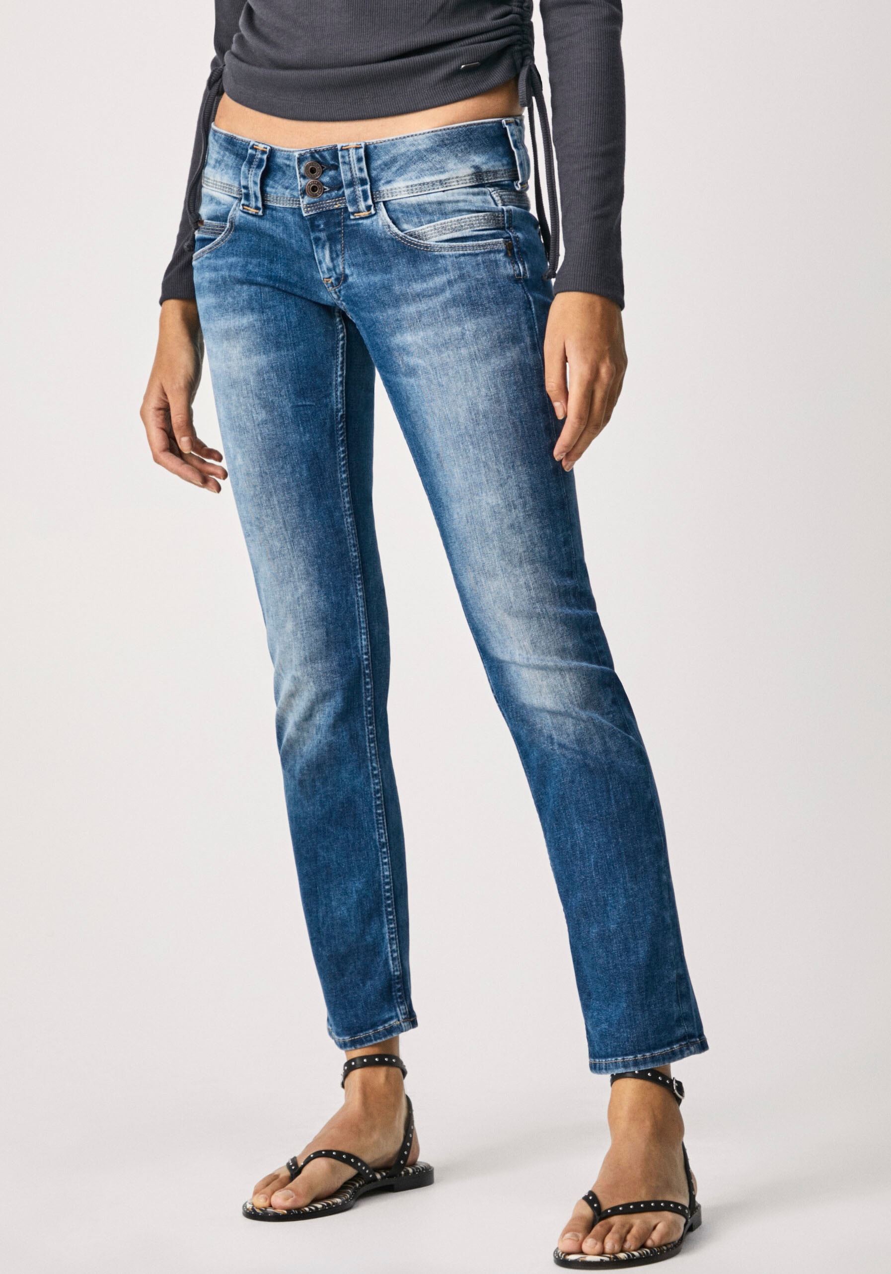 Pepe Jeans Straight-Jeans »VENUS«, mit Badge Pepe Jeans Straight-Jeans »VENUS«, mit Badge von Pepe Jeans