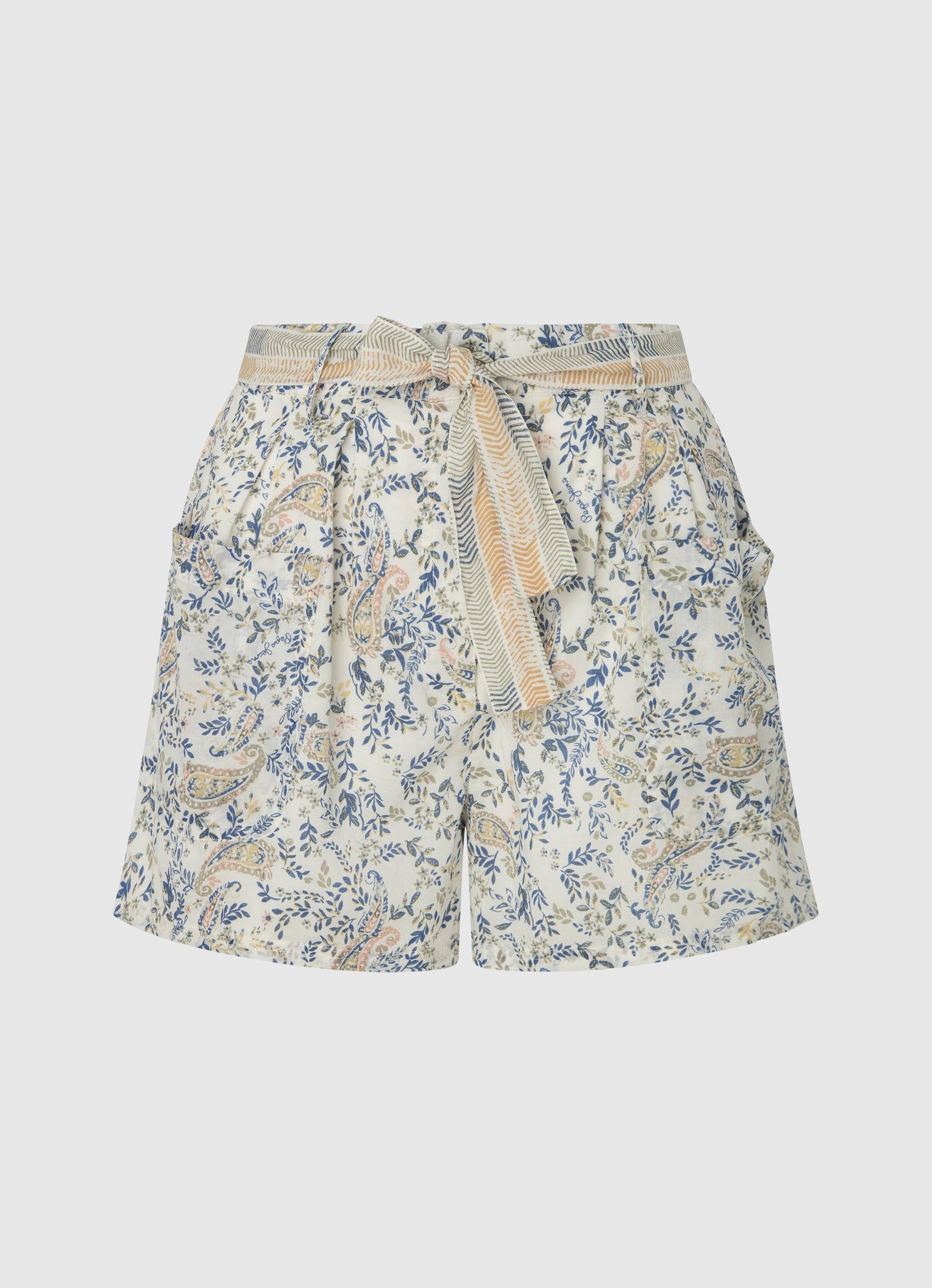 Pepe Jeans Shorts »MEGHAN«, mit Allover-Paisleyprint von Pepe Jeans