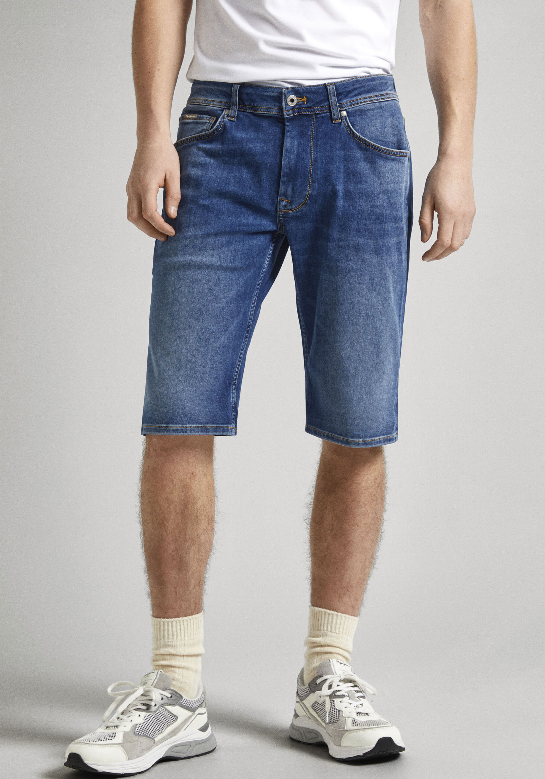 Pepe Jeans Shorts, mit Markenlabel von Pepe Jeans