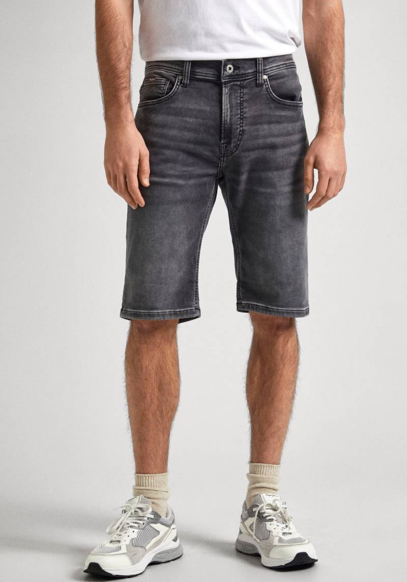 Pepe Jeans Shorts, mit Markenlabel auf der Rückseite von Pepe Jeans