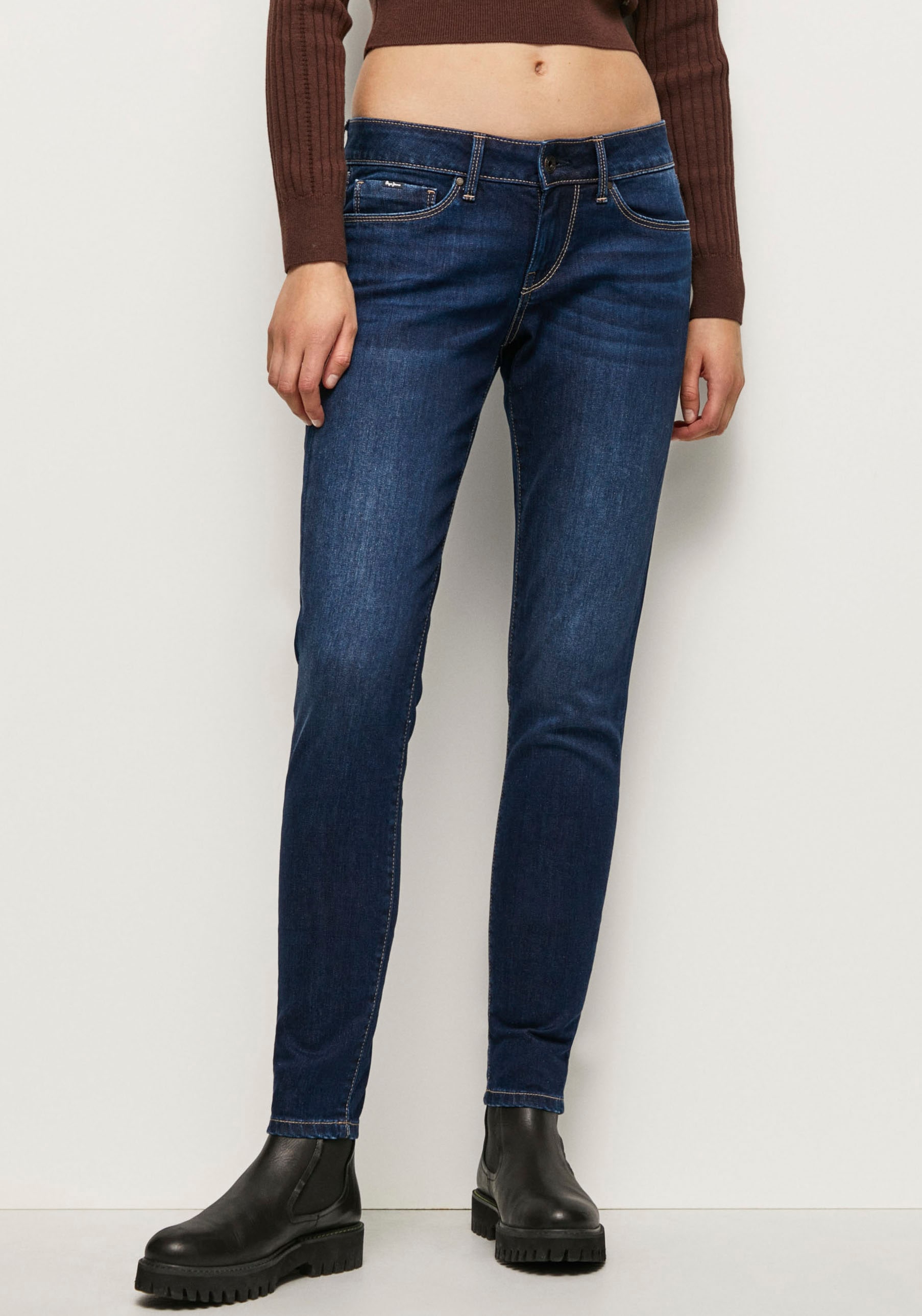 Pepe Jeans Skinny-fit-Jeans »SOHO«, im 5-Pocket-Stil mit 1-Knopf Bund und Stretch-Anteil von Pepe Jeans