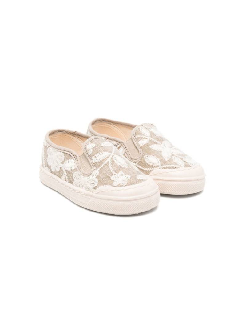 Pèpè floral-embroidered cotton sneakers - Neutrals von Pèpè