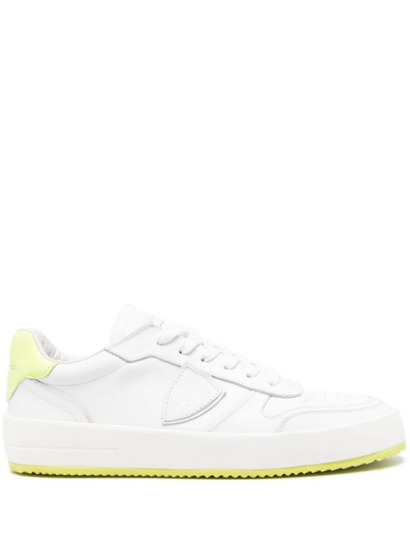 Philippe Model Paris Lyon logo-patch sneakers - White von Philippe Model Paris