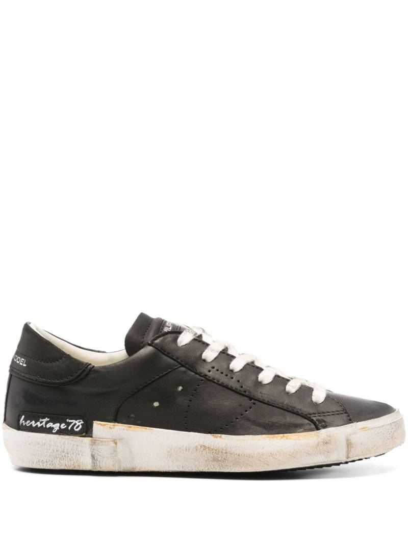 Philippe Model Paris Prsx distressed leather sneakers - Black von Philippe Model Paris