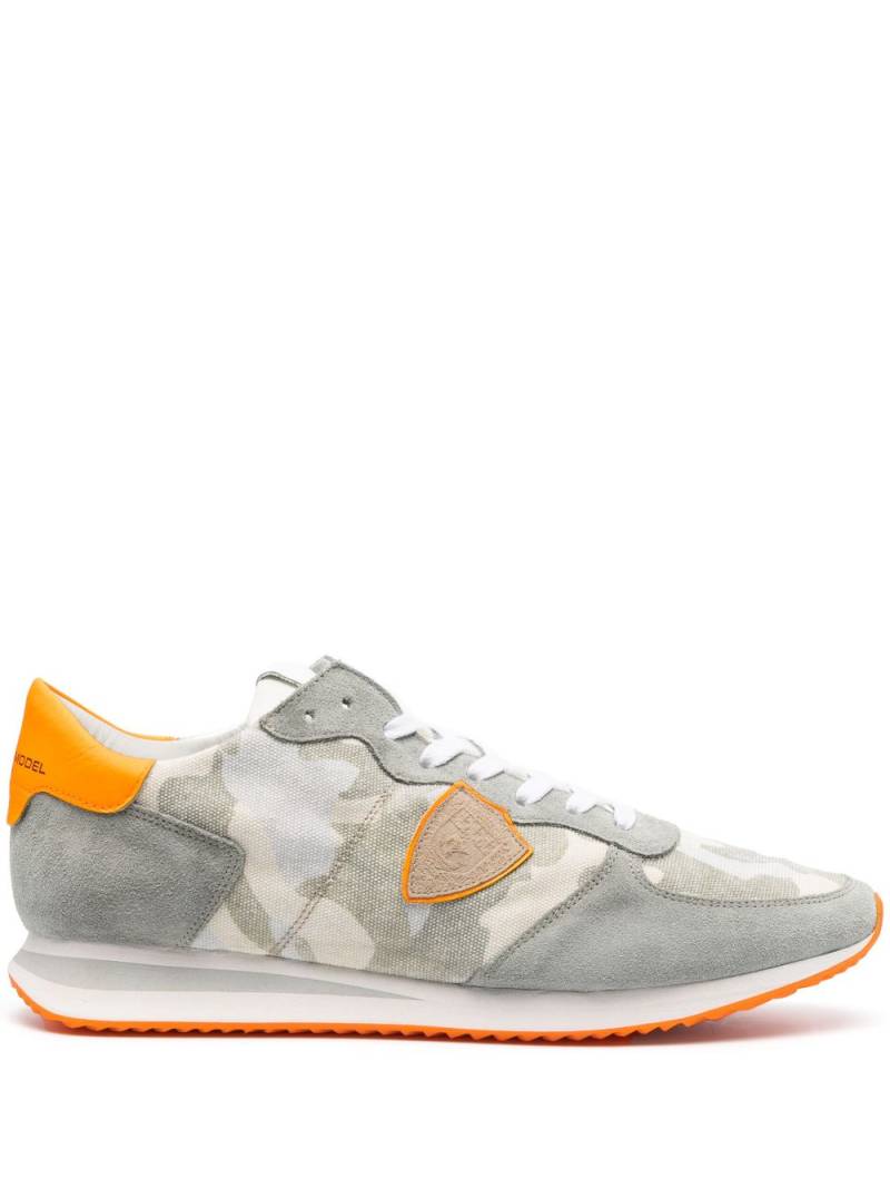 Philippe Model Paris camouflage-panel low-top sneakers - Grey von Philippe Model Paris