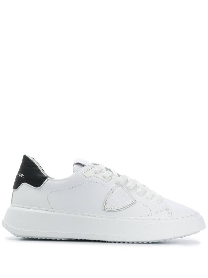 Philippe Model Paris flat low top sneakers - White von Philippe Model Paris