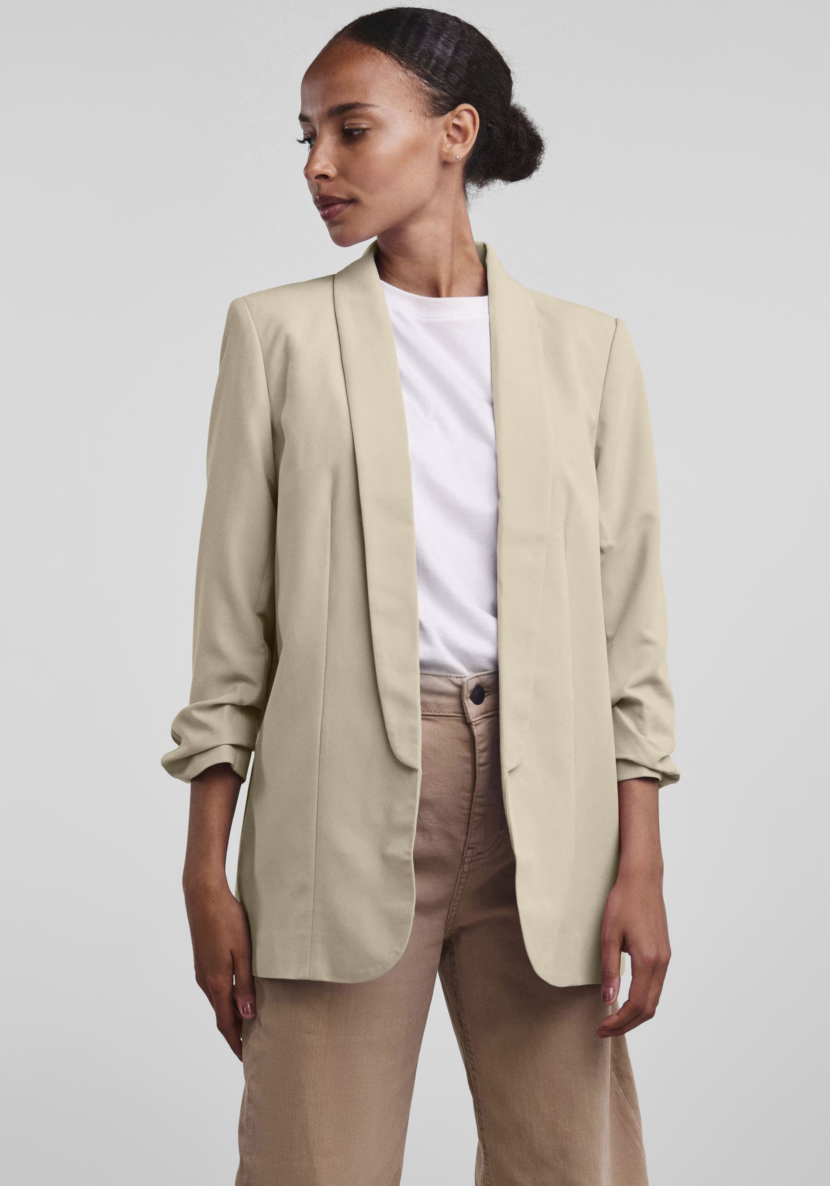 pieces Blusenblazer »PCBOSELLA 3/4 BLAZER NOOS«, mit Faltendetail am Ärmel von Pieces