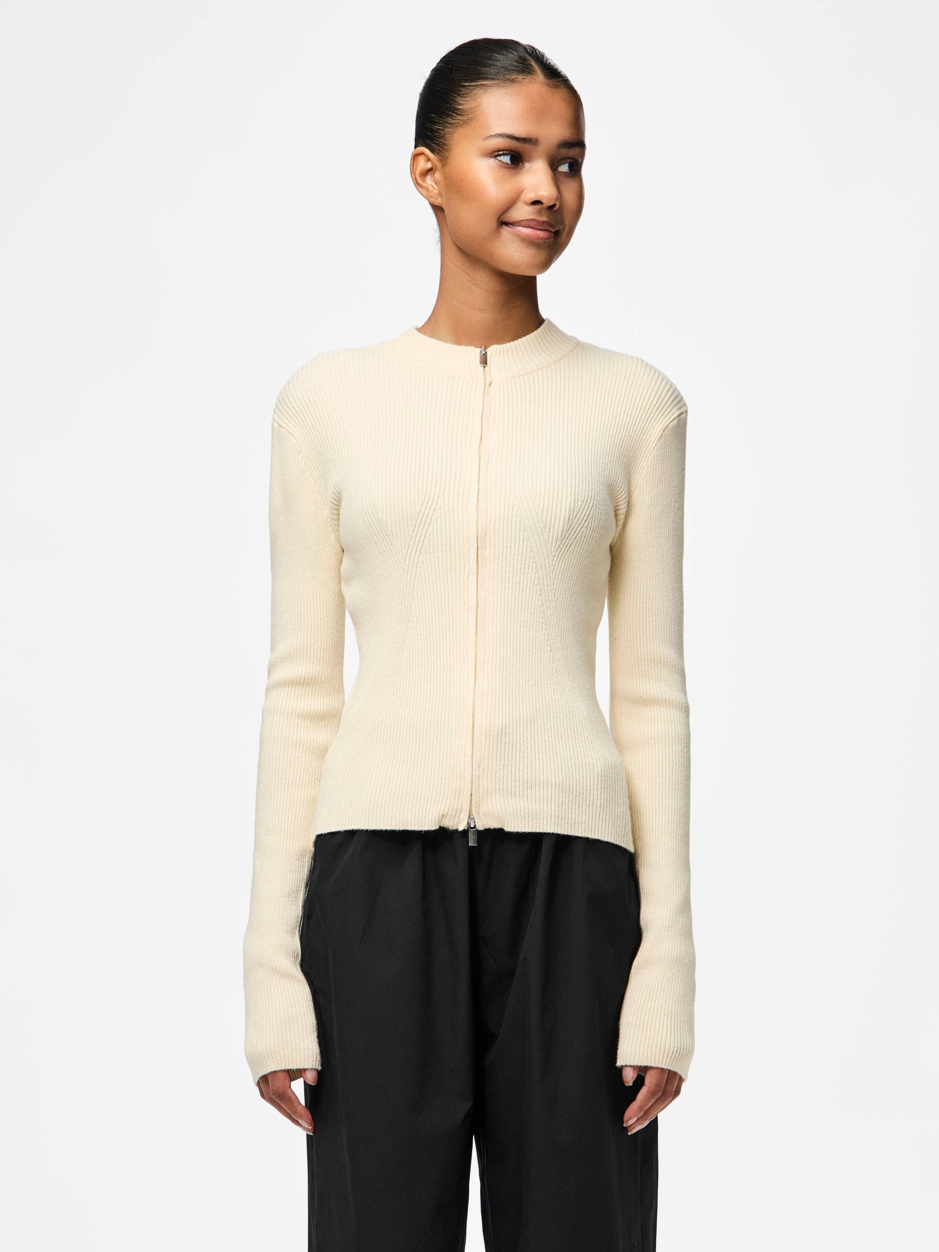 pieces Strickjacke »PCCRISTA LS ZIP KNIT CARDIGAN NOOS BC« pieces Strickjacke »PCCRISTA LS ZIP KNIT CARDIGAN NOOS BC« von Pieces