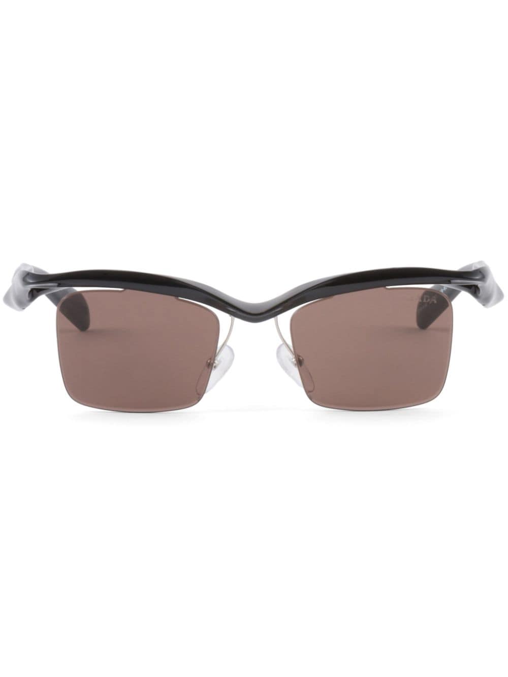 Prada Eyewear Runway geometric-frame sunglasses - Brown von Prada Eyewear