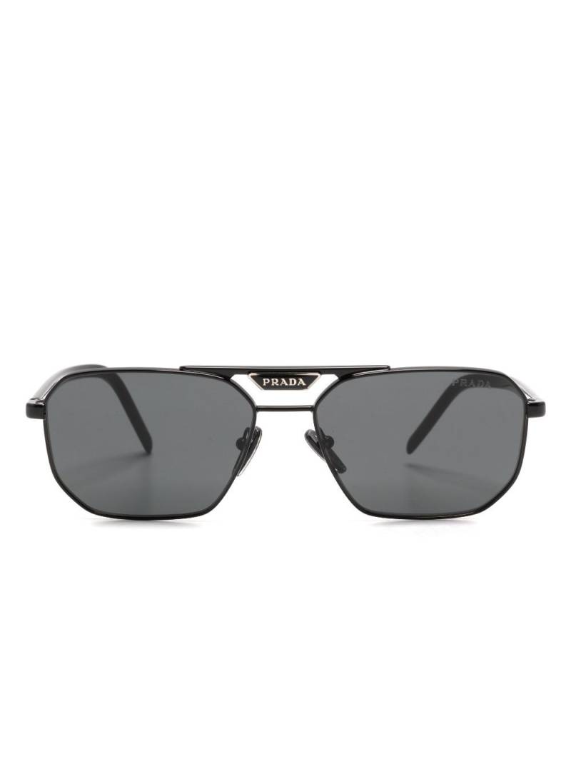 Prada Eyewear Symbole angular sunglasses - Black von Prada Eyewear