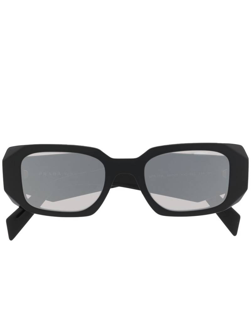 Prada Eyewear logo-arm detail sunglasses - Black von Prada Eyewear