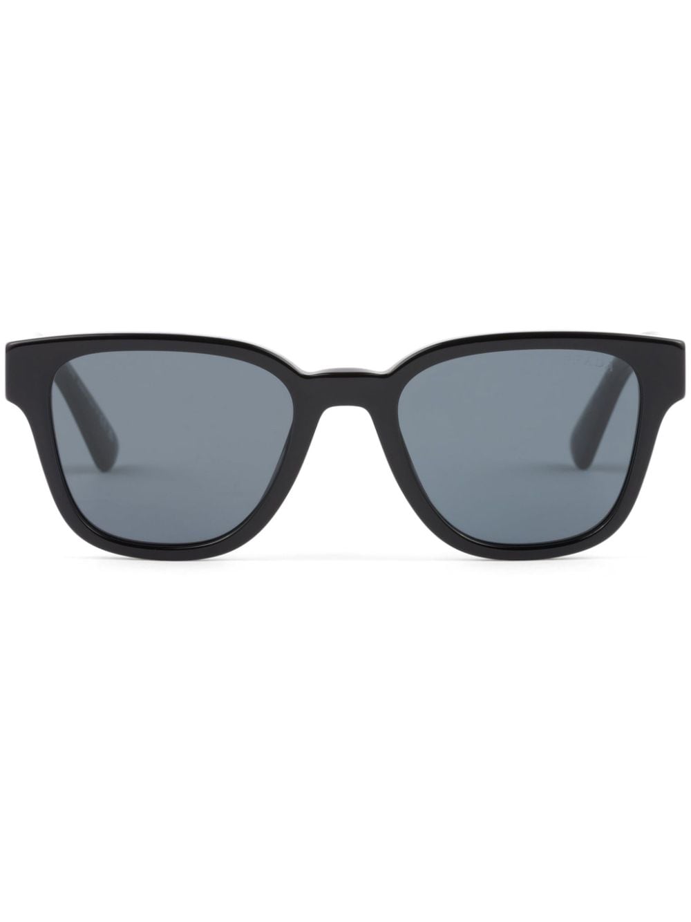 Prada Eyewear logo-plaque square-frame sunglasses - Black von Prada Eyewear