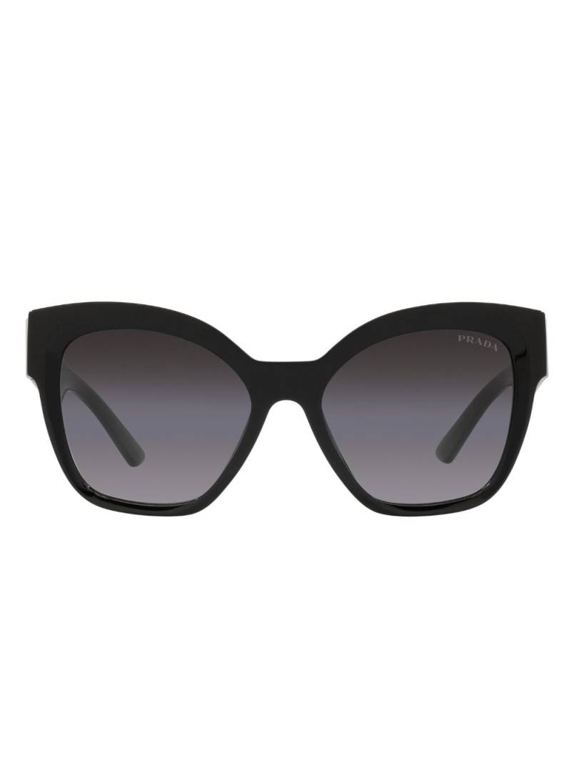 Prada Eyewear oversized cat-eye frame sunglasses - Black von Prada Eyewear