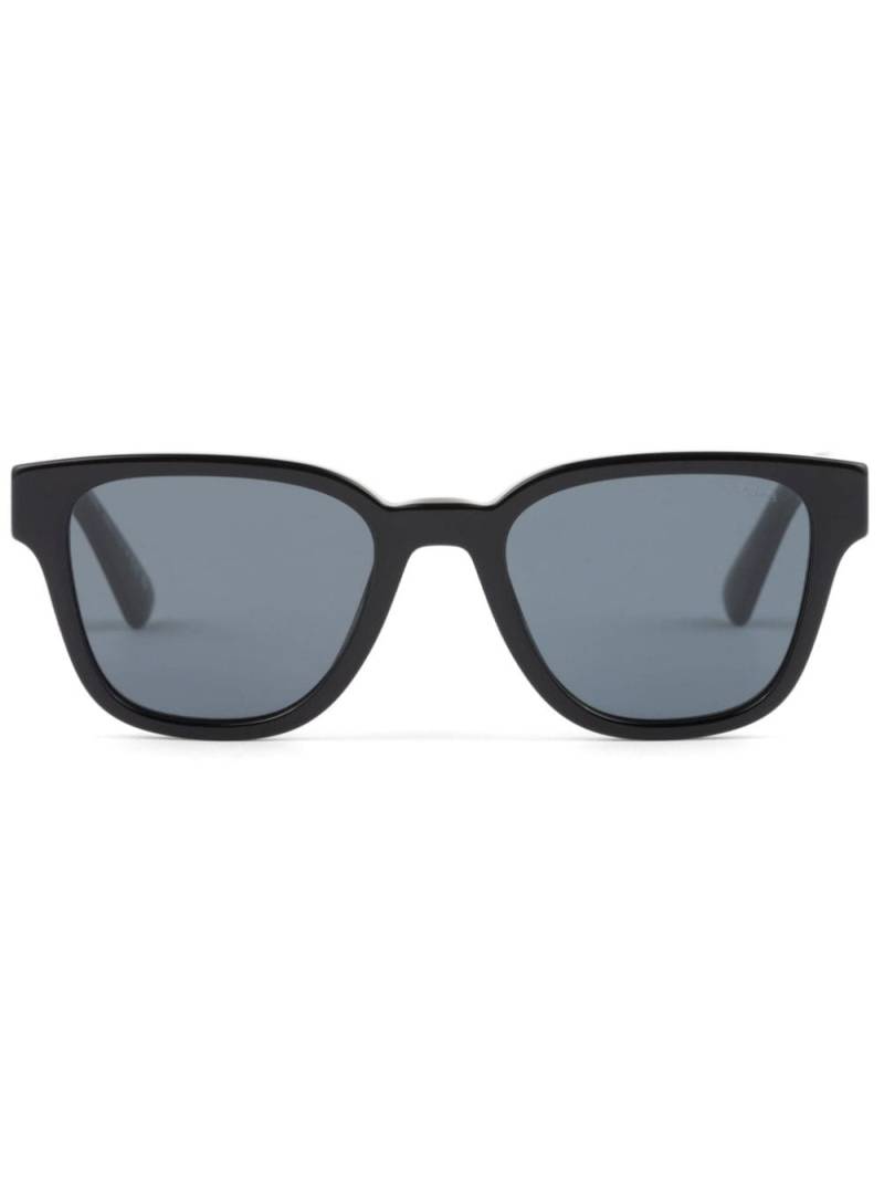 Prada Eyewear plaque-detail square-frame sunglasses - Black von Prada Eyewear