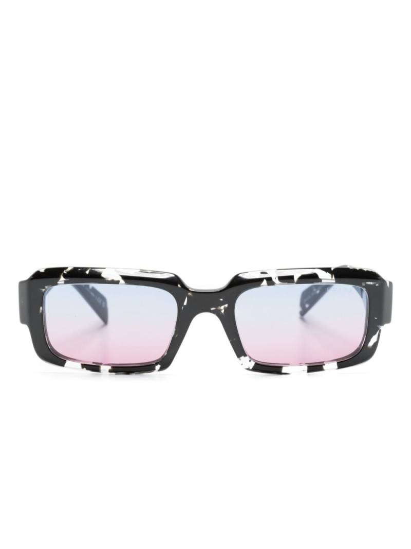 Prada Eyewear rectangle-frame gradient sunglasses - Black von Prada Eyewear