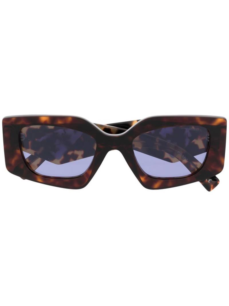 Prada Eyewear square-frame sunglasses - Brown von Prada Eyewear