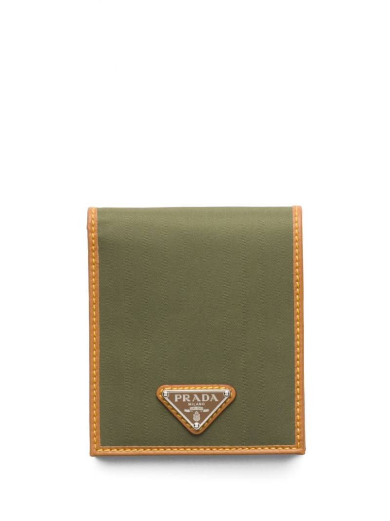 Prada Re-Nylon bi-fold wallet - Green von Prada