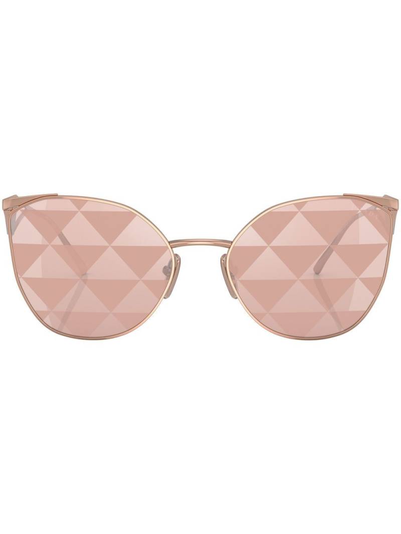 Prada Eyewear logo-decal lense sunglasses - Pink von Prada Eyewear