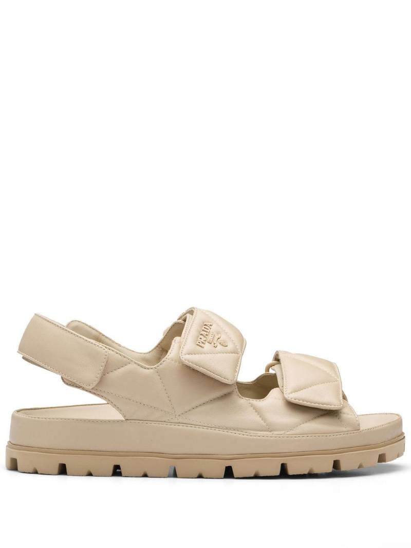 Prada logo-plaque leather sandals - Neutrals von Prada