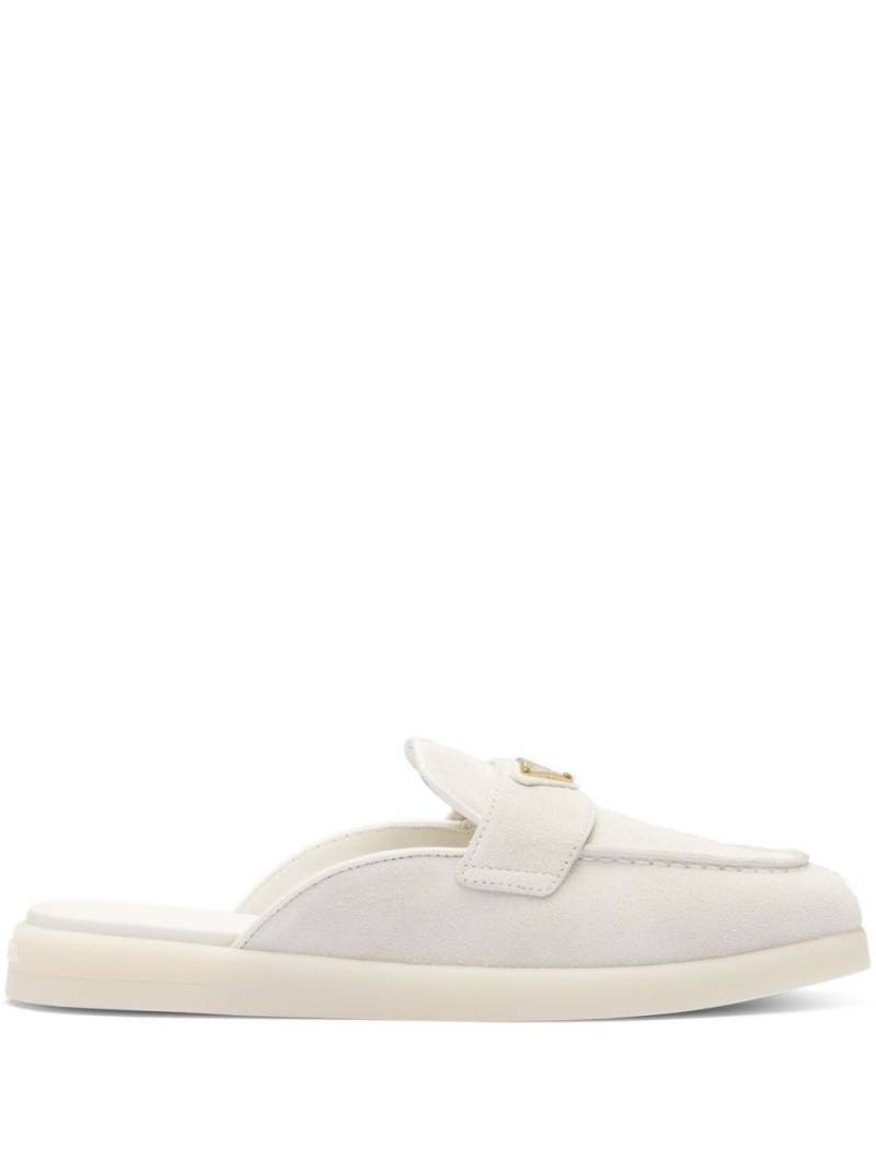 Prada triangle-logo suede mules - White von Prada