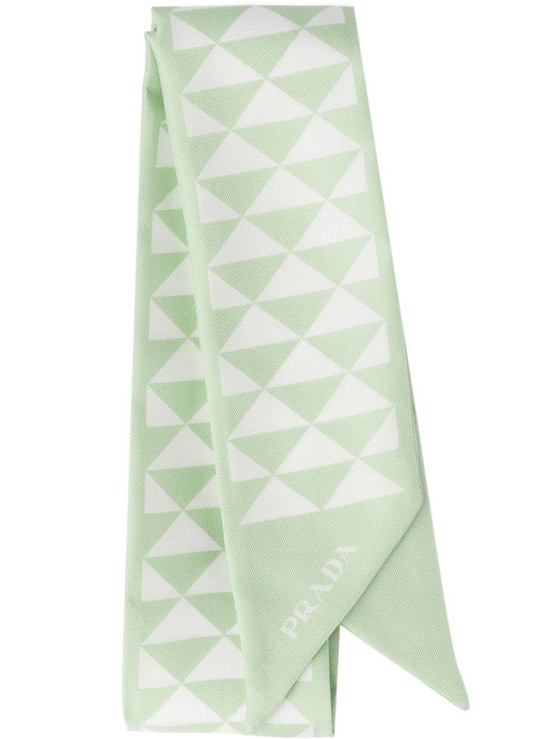 Prada triangle-logo twill scarf - Green von Prada