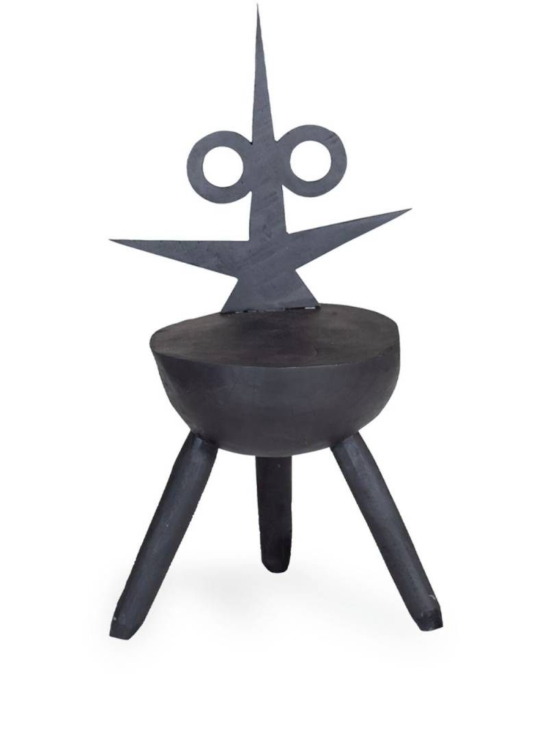 Pulpo "Little Tully, Little Monster" wood stool - Black von Pulpo