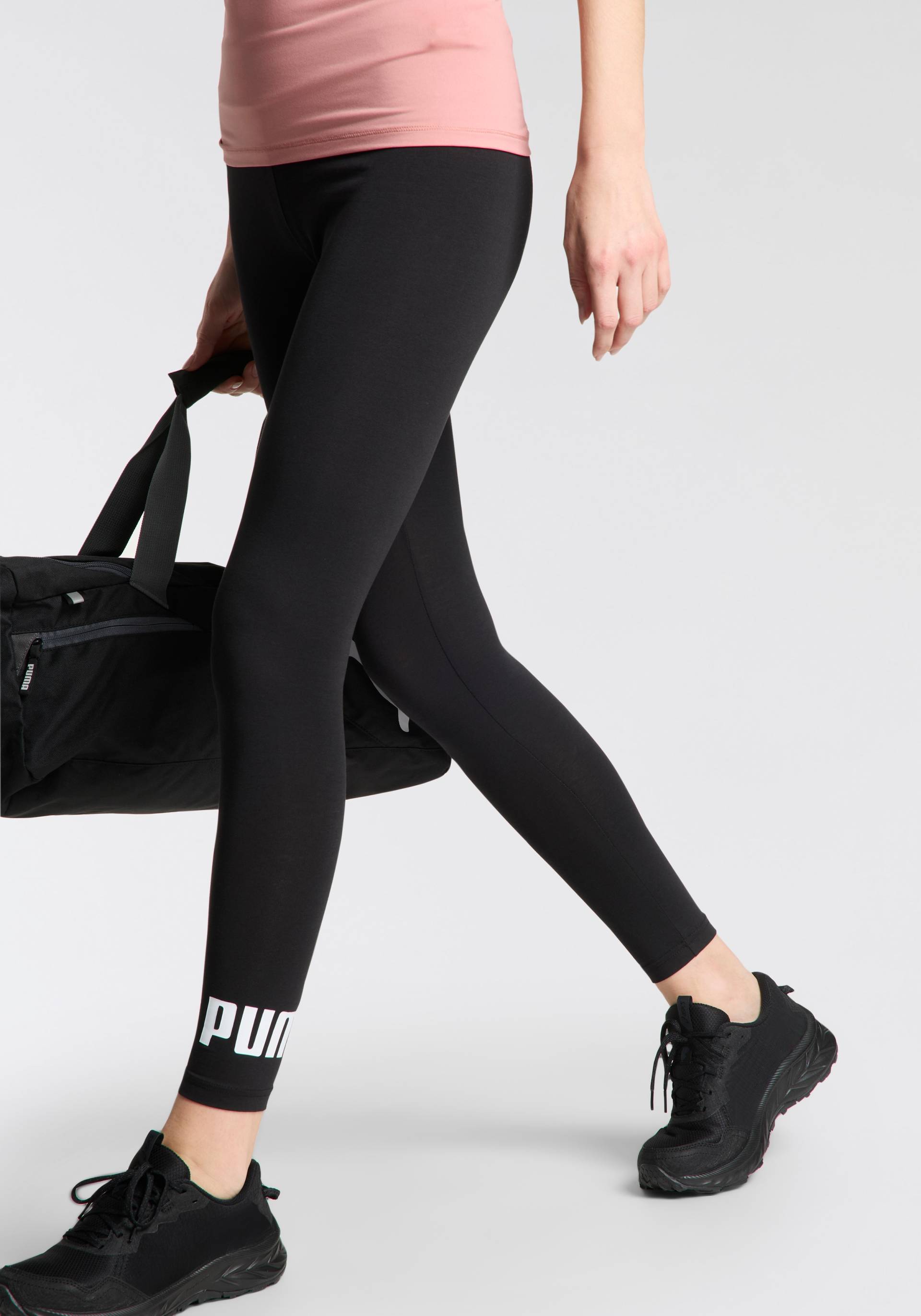 PUMA Leggings »ESS NO. 1 LOGO LEGGINGS«, angenehmer Baumwollmix, für Fitness, Sport und Freizeit von Puma