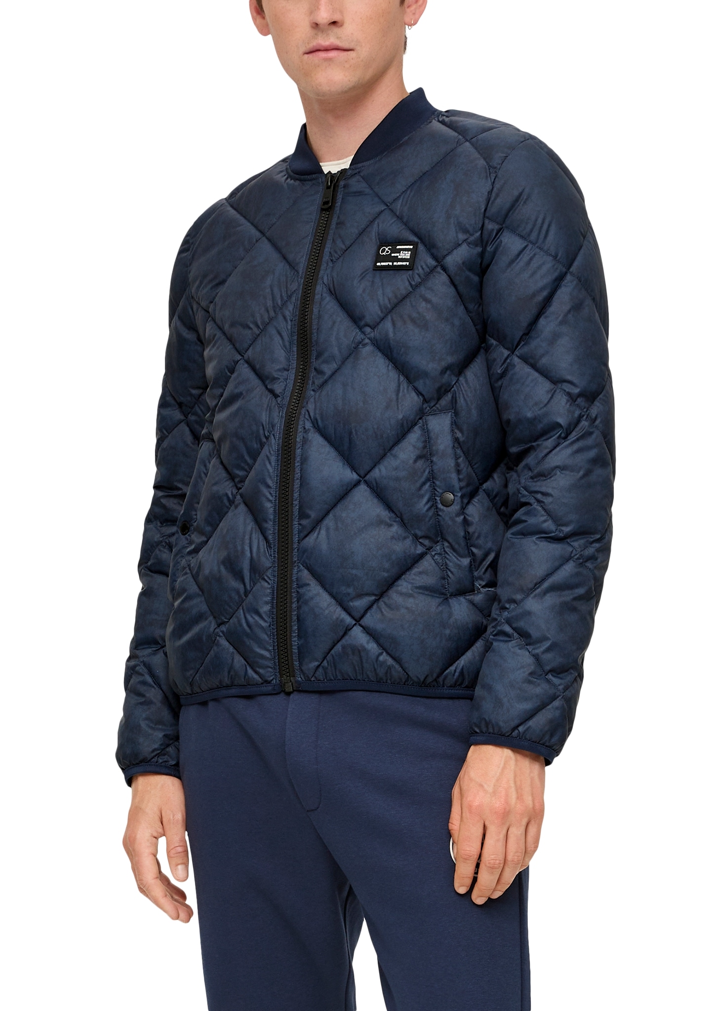 QS Blouson, mit Label-Badge auf der Brust QS Blouson, mit Label-Badge auf der Brust von QS